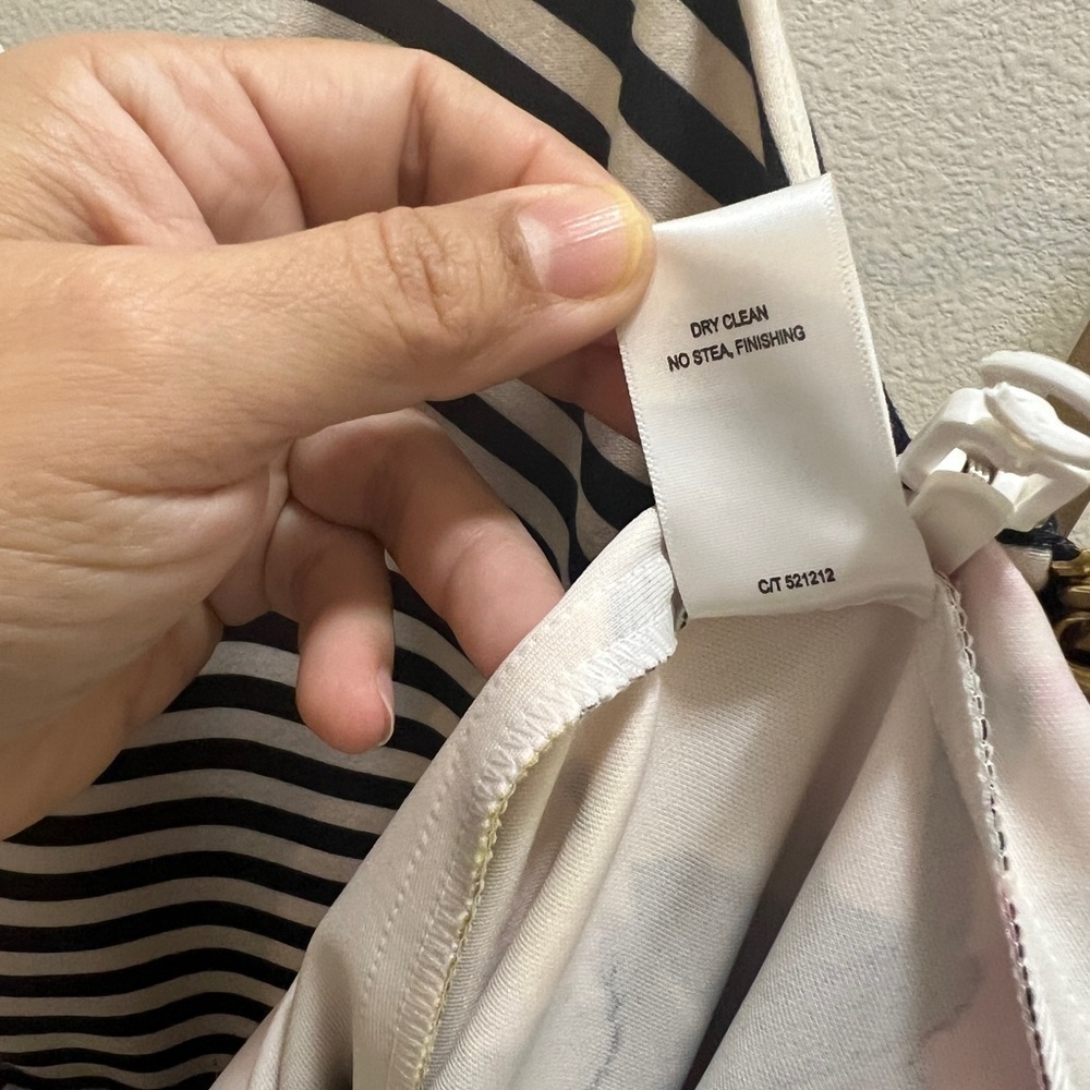 Just Taylor black & white striped pink & yellow floral dress size 6 - Picture 8 of 10